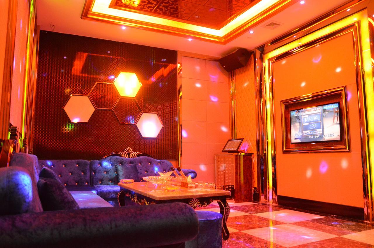 Yinruilin International Hotel Куньмин Экстерьер фото