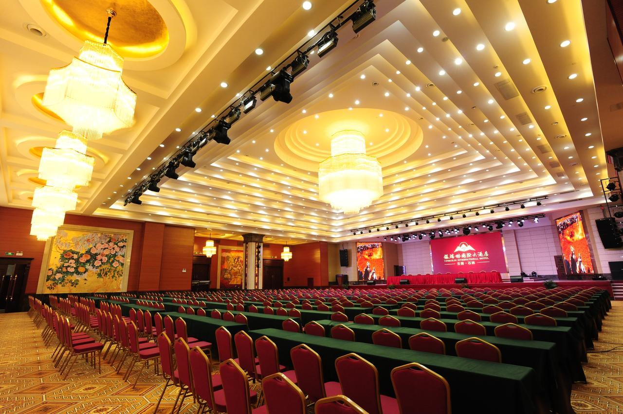 Yinruilin International Hotel Куньмин Экстерьер фото