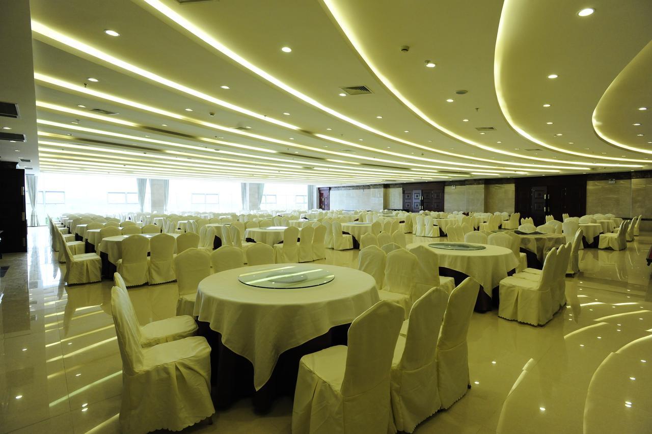Yinruilin International Hotel Куньмин Экстерьер фото